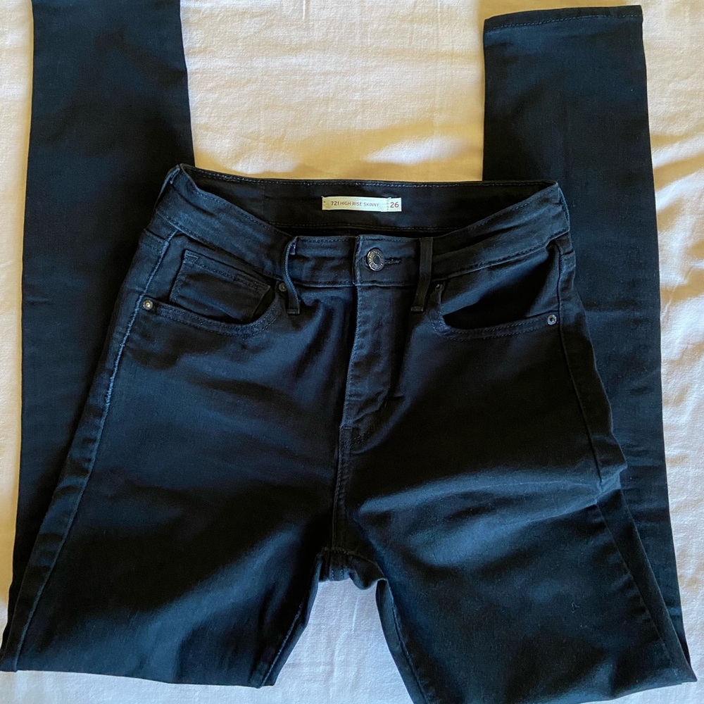 Levis 721 Black High Rise Skinny Jeans